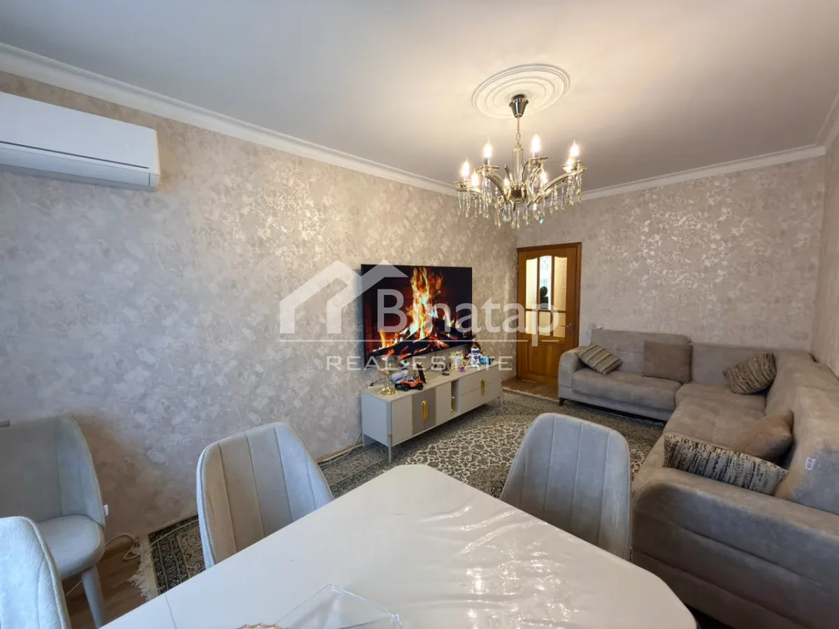 Satılır 2 otaqlı yeni tikili 60 m², İnşaatçılar m. — şəkil 3