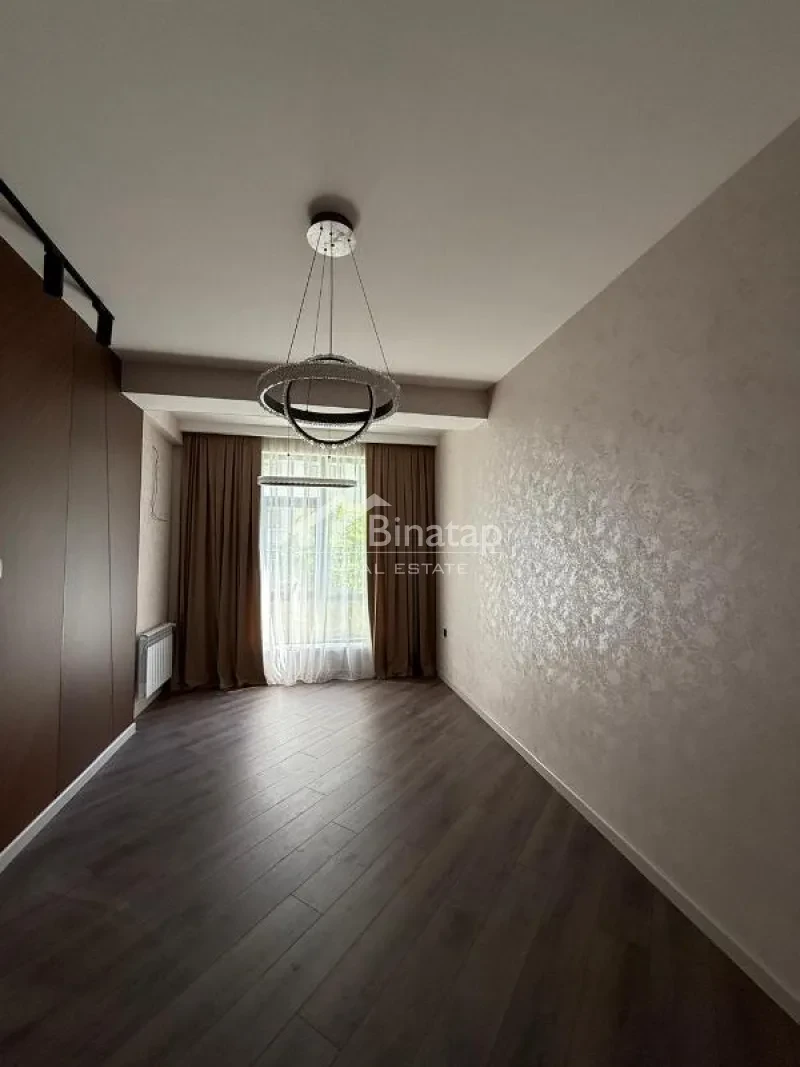 Satılır 2 otaqlı yeni tikili 67 m², 28 May m. — şəkil 2
