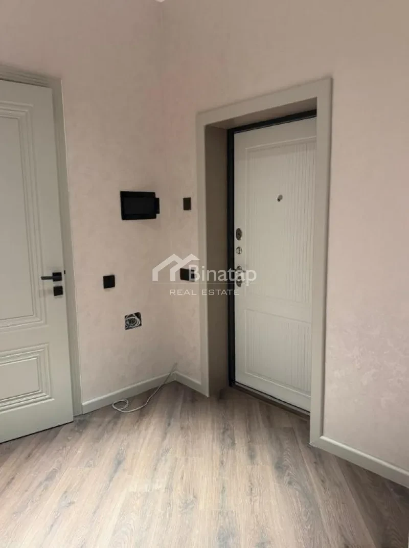 Satılır 2 otaqlı yeni tikili 67 m², 28 May m. — şəkil 12