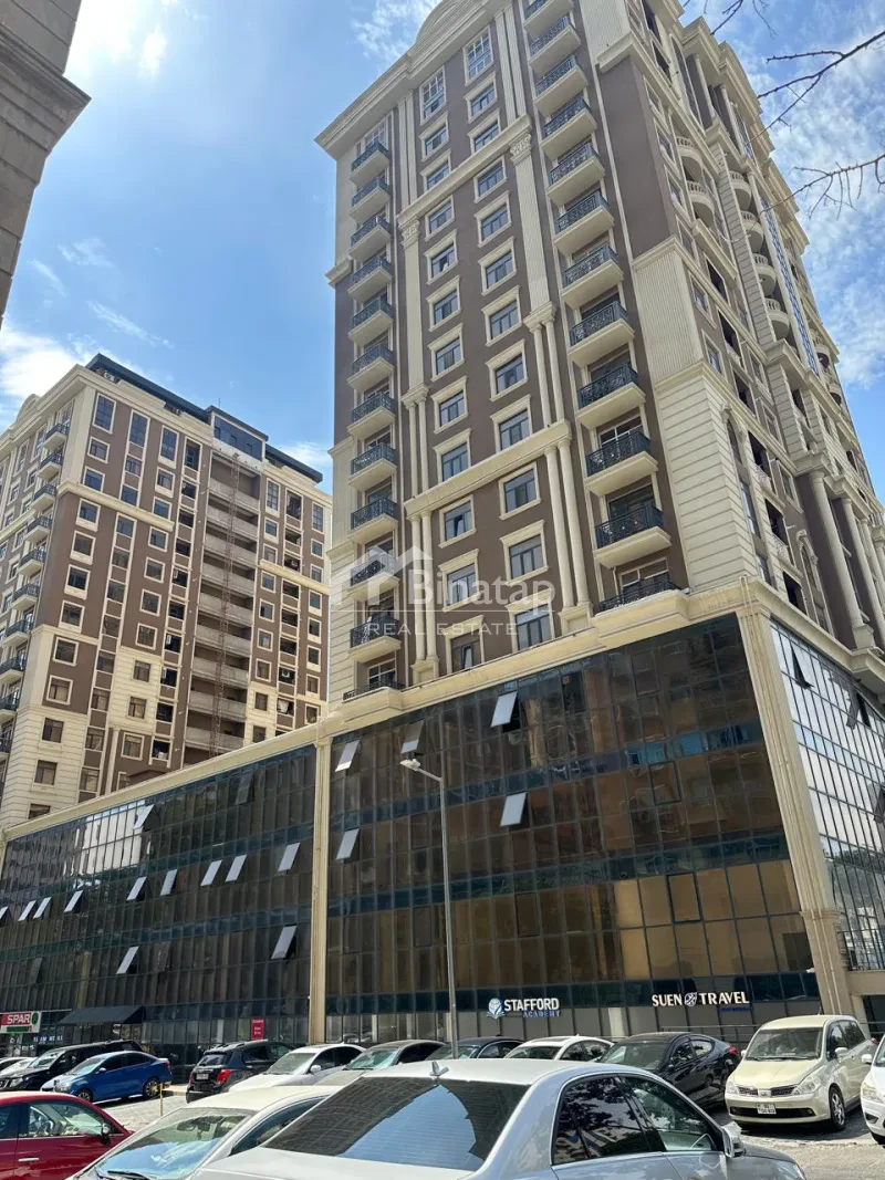 Satılır 4 otaqlı yeni tikili 132 m², 28 May m.
