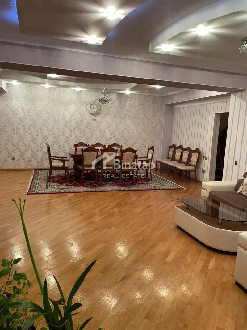 Satılır 6 otaqlı yeni tikili 300 m², 8 Noyabr m. — şəkil 2