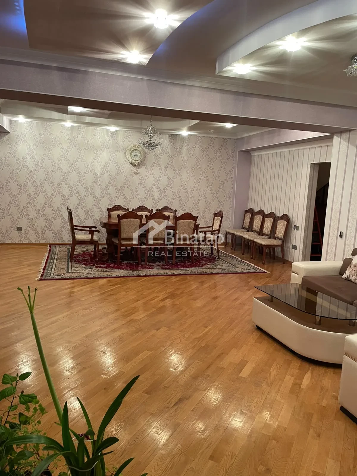Satılır 6 otaqlı yeni tikili 300 m², 8 Noyabr m. — şəkil 2