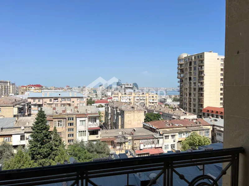 Продаётся 3-комн. новостройка 110 м², м. Ичеришехер — фото 8
