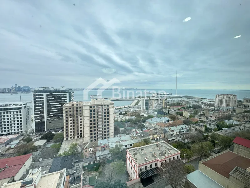 Продаётся 3-комн. квартира 100 м², м. Ичеришехер