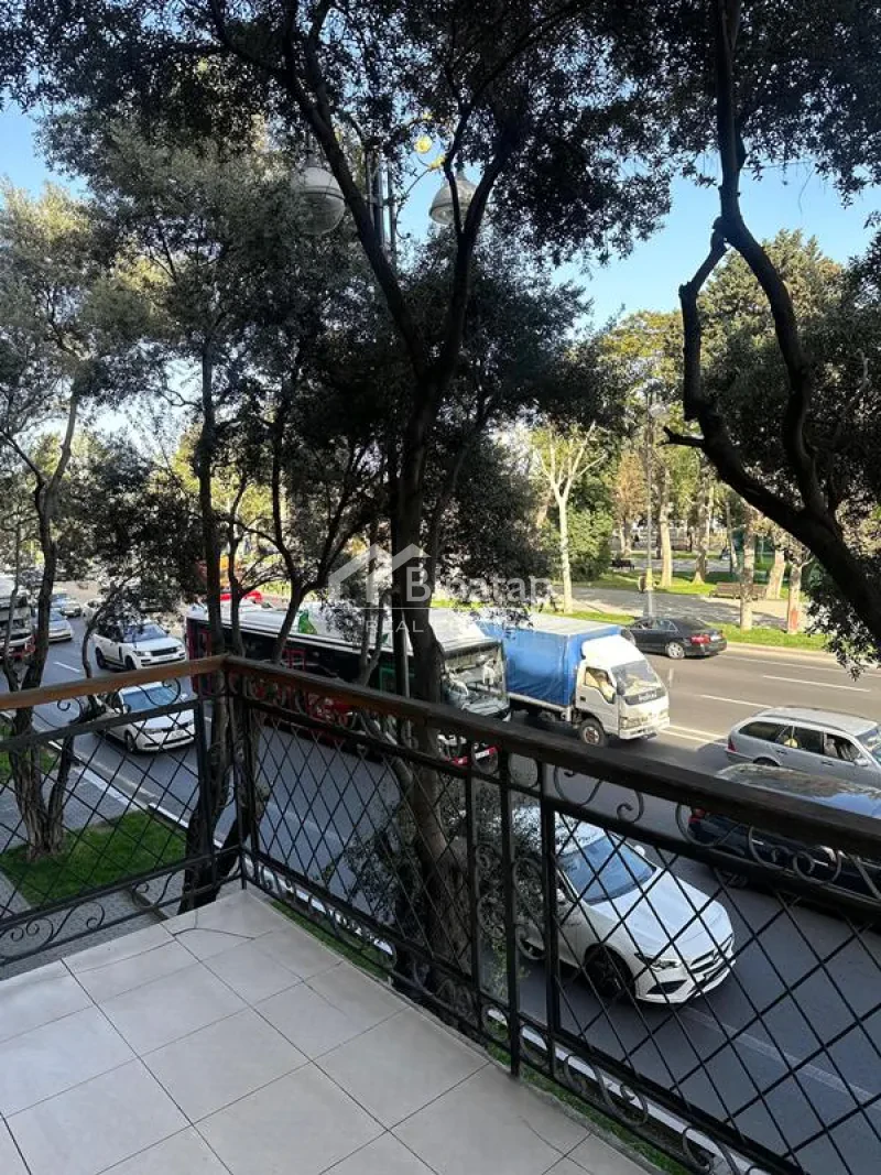 Продаётся 4-комн. квартира 130 м², м. Сахил — фото 20