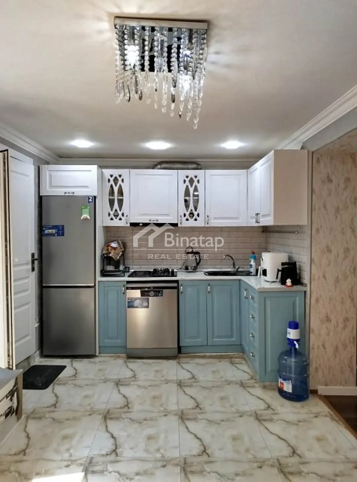 Satılır 2 otaqlı köhnə tikili 50 m², İnşaatçılar m. — şəkil 2