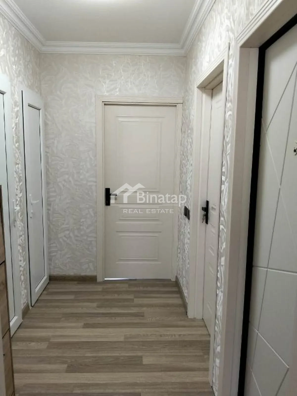 Satılır 2 otaqlı köhnə tikili 60 m², İnşaatçılar m. — şəkil 7