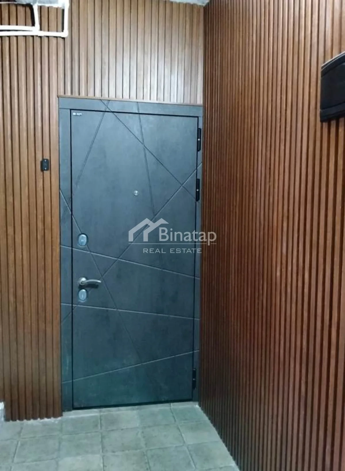 Satılır 2 otaqlı köhnə tikili 60 m², İnşaatçılar m. — şəkil 11