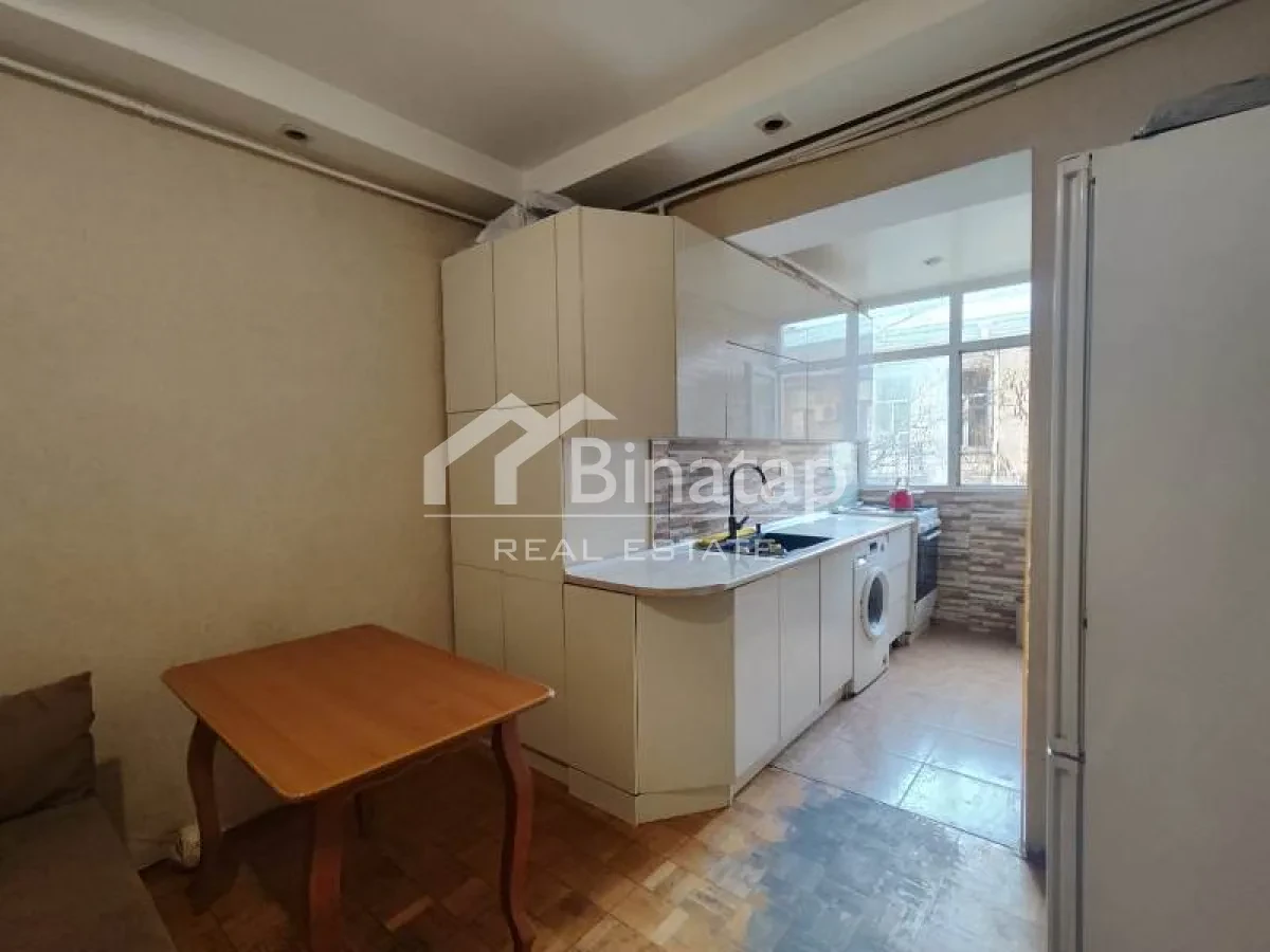 Satılır 2 otaqlı köhnə tikili 58 m², İçərişəhər m. — şəkil 11