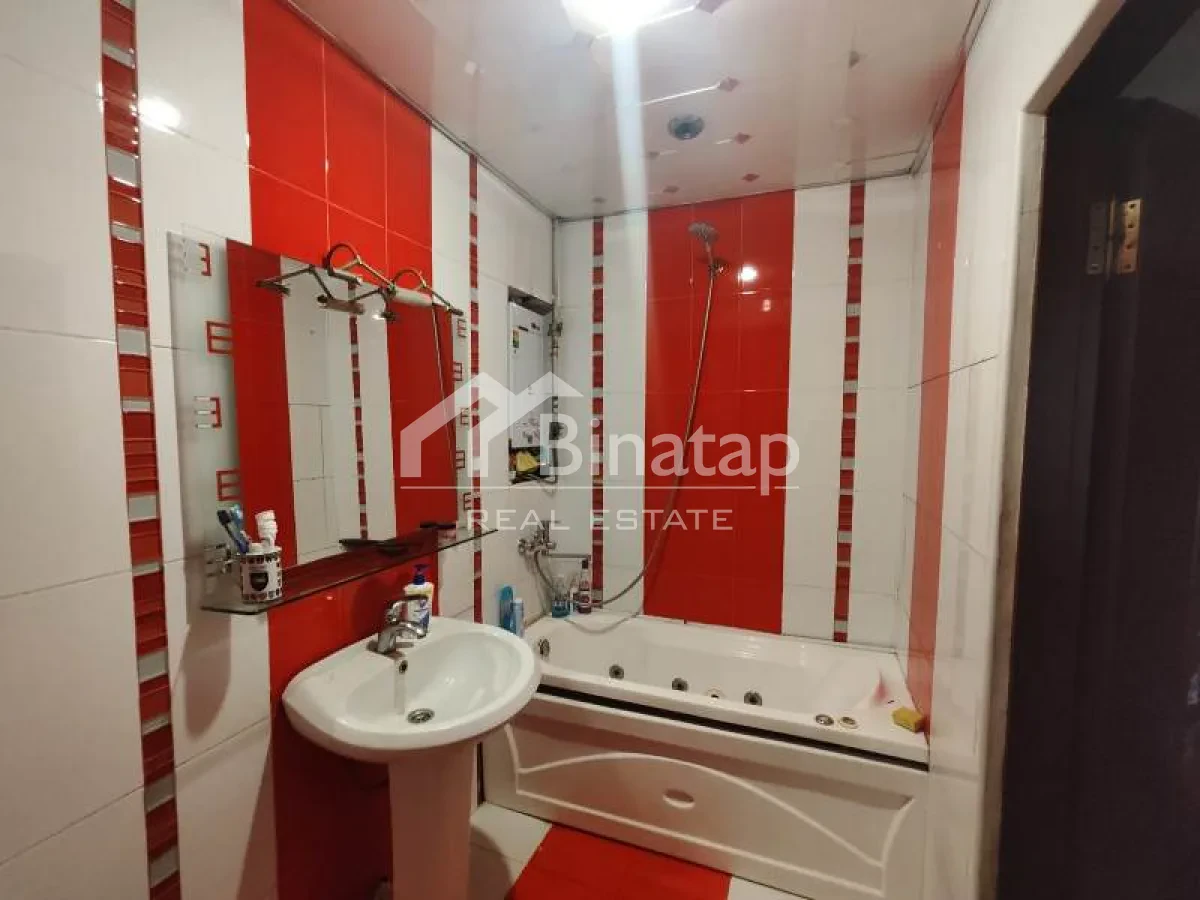 Satılır 2 otaqlı köhnə tikili 58 m², İçərişəhər m. — şəkil 16