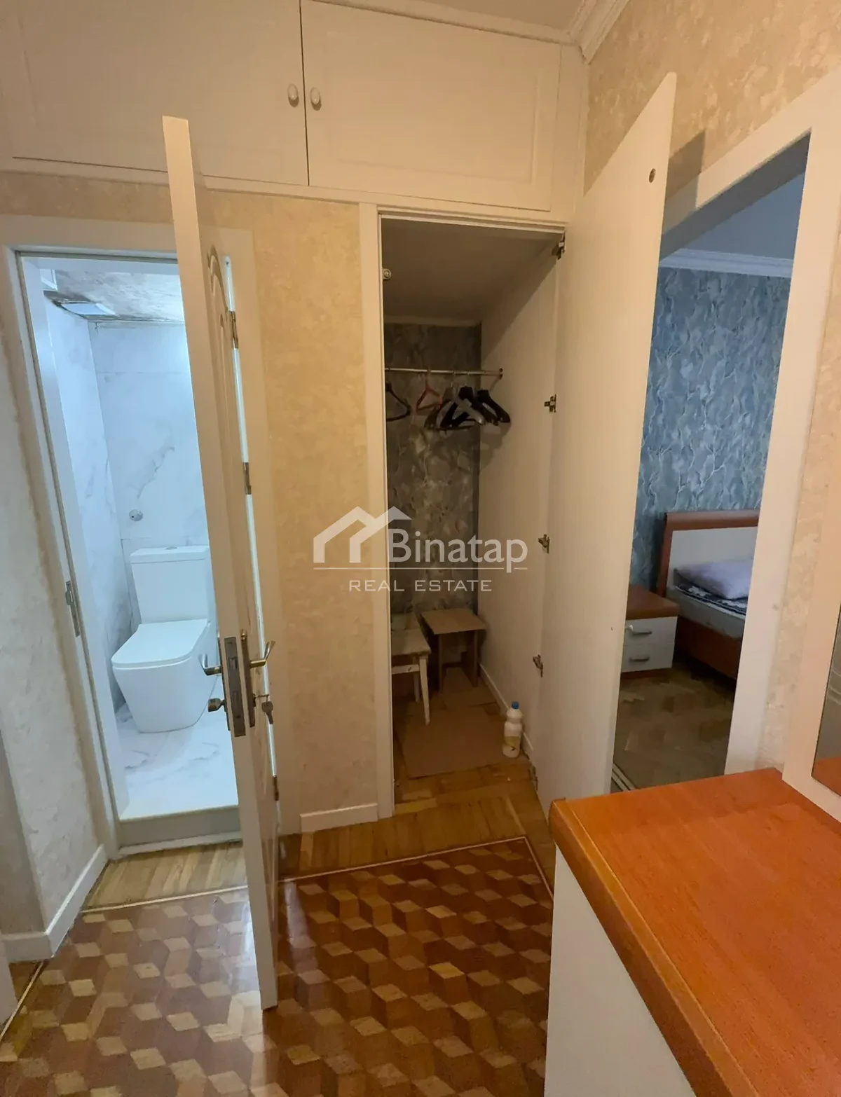 Satılır 2 otaqlı köhnə tikili 59 m², Gənclik m. — şəkil 6