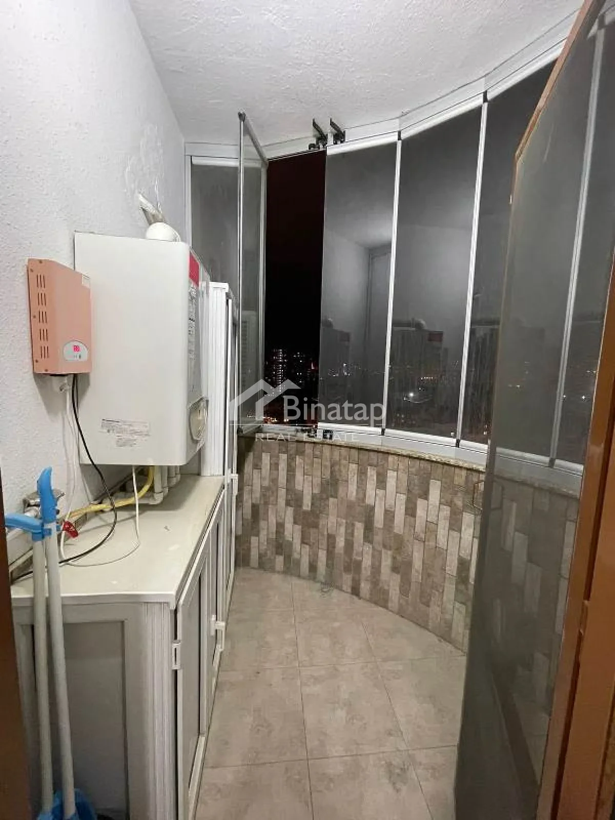 Satılır 3 otaqlı yeni tikili 165 m², 8 Noyabr m. — şəkil 13