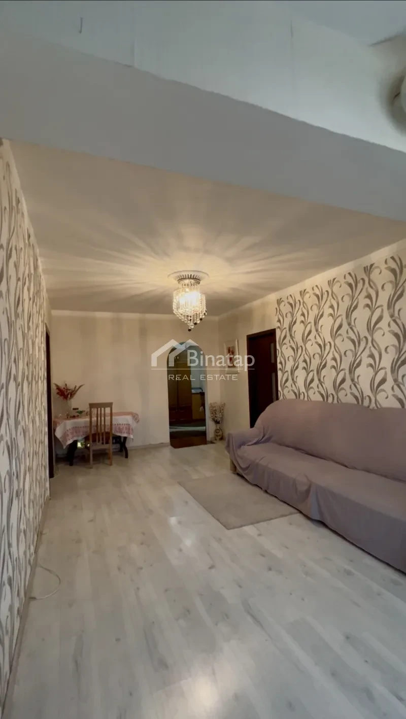 Satılır 3 otaqlı köhnə tikili 65 m², Gənclik m.