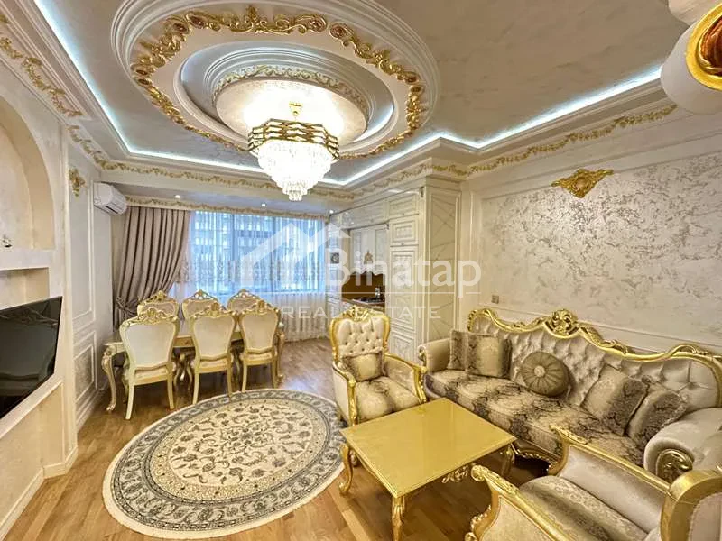 Satılır 2 otaqlı yeni tikili 70 m², 8 Noyabr m.