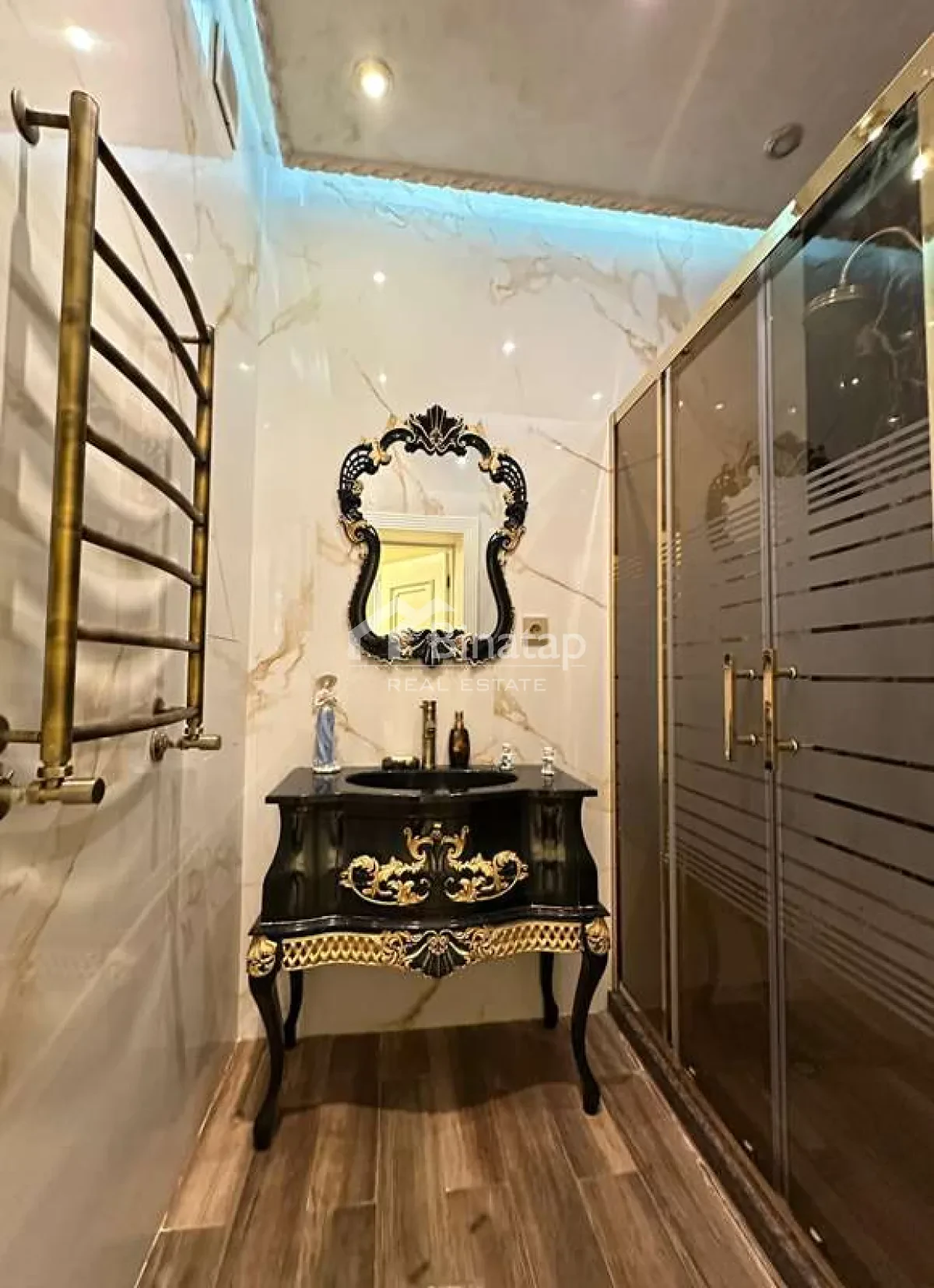 Satılır 2 otaqlı yeni tikili 70 m², 8 Noyabr m. — şəkil 8