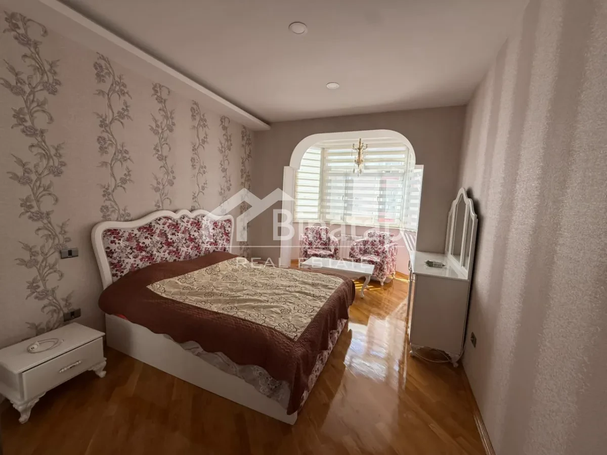 İcarəyə verilir 3 otaqlı yeni tikili 110 m², İnşaatçılar m. — şəkil 5