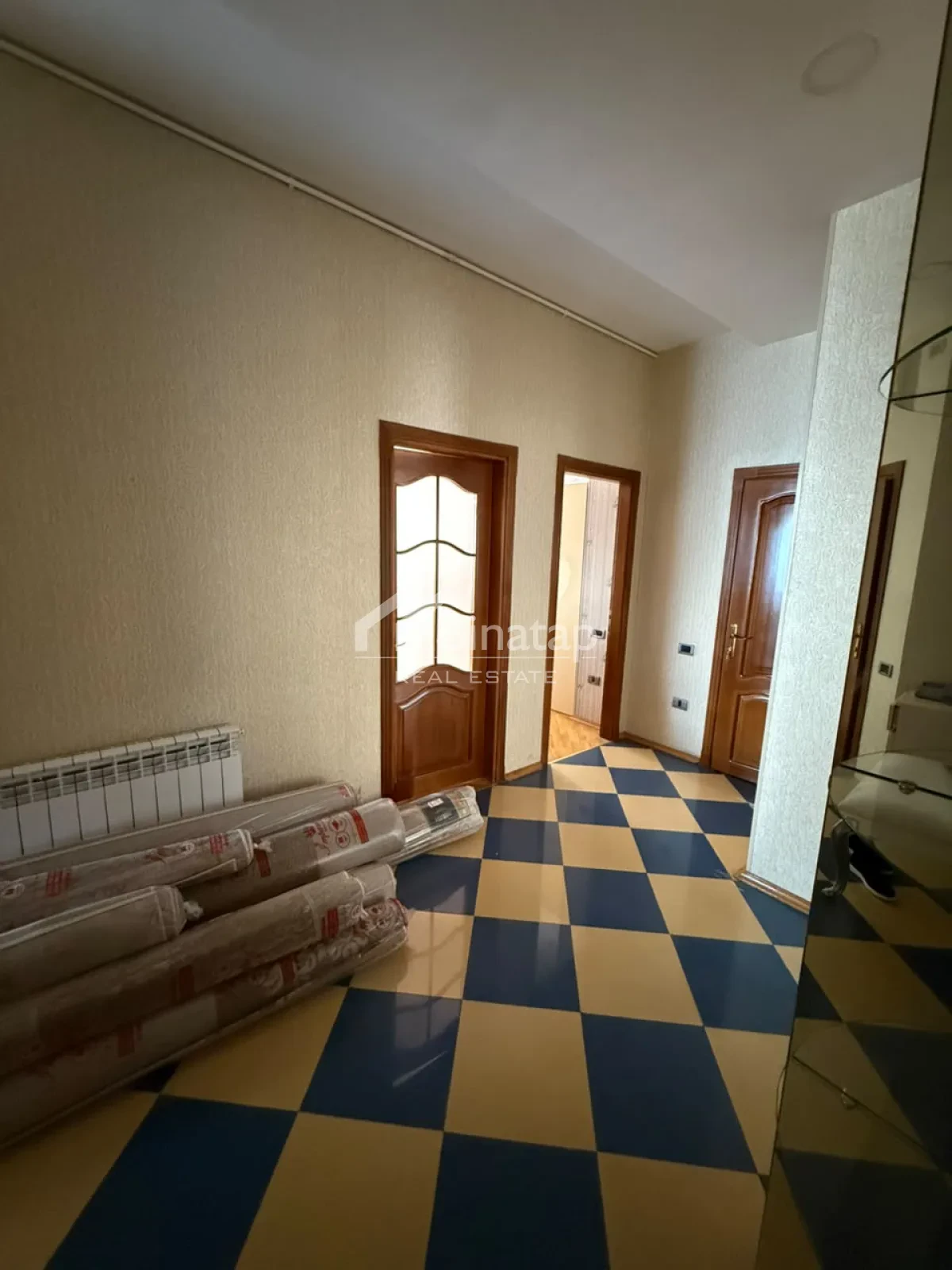 İcarəyə verilir 3 otaqlı yeni tikili 110 m², İnşaatçılar m. — şəkil 19