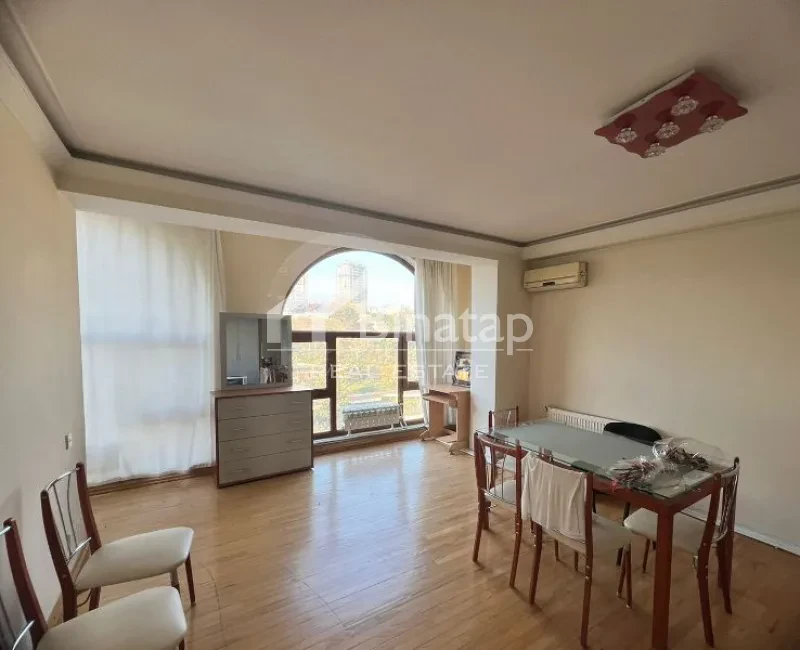 Satılır 3 otaqlı köhnə tikili 120 m², İçərişəhər m. — şəkil 5