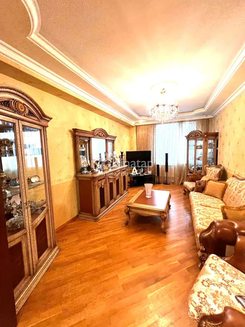Satılır 3 otaqlı yeni tikili 125 m², İnşaatçılar m. — şəkil 2