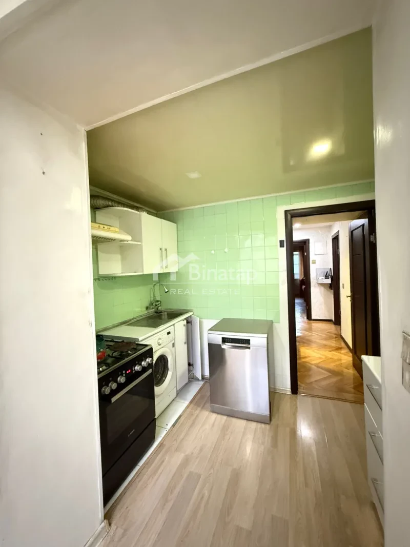 Satılır 3 otaqlı köhnə tikili 70 m², Elmlər Akademiyası m. — şəkil 8