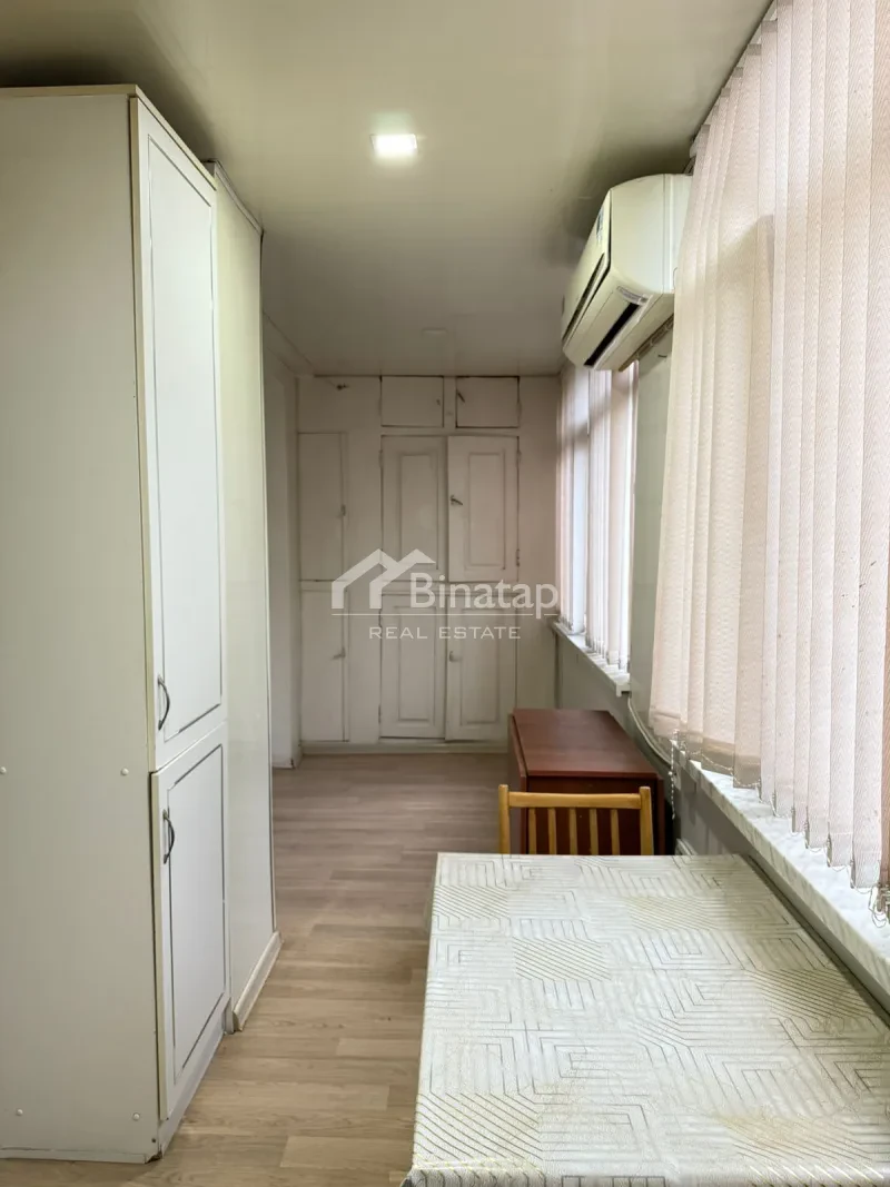 Satılır 3 otaqlı köhnə tikili 70 m², Elmlər Akademiyası m. — şəkil 7