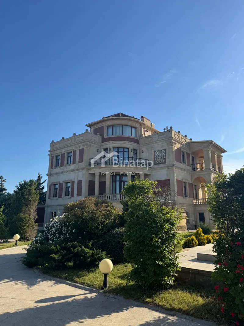 Satılır 9 otaqlı həyət evi / bağ evi 1000 m², Bilgəh qəs. — şəkil 2