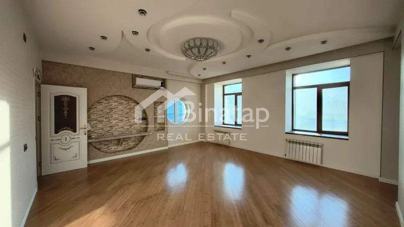 Satılır 3 otaqlı yeni tikili 130 m², Bayıl qəs. — şəkil 2