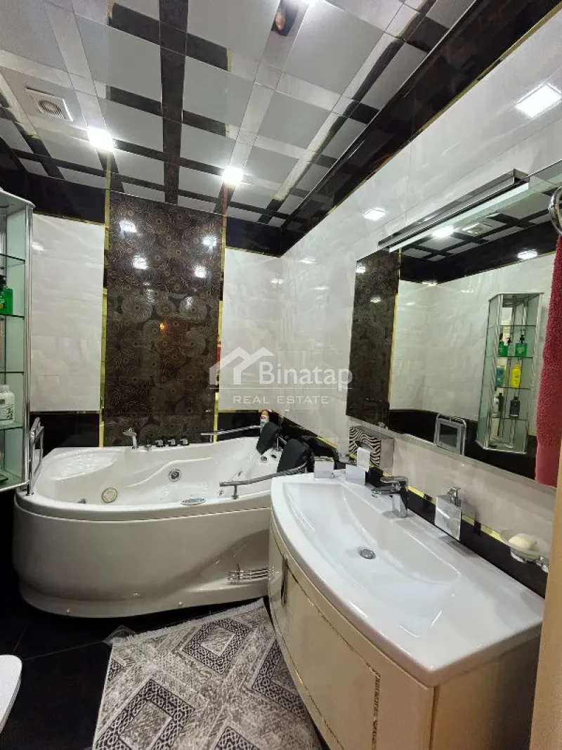 Satılır 4 otaqlı yeni tikili 310 m², 28 May m. — şəkil 18