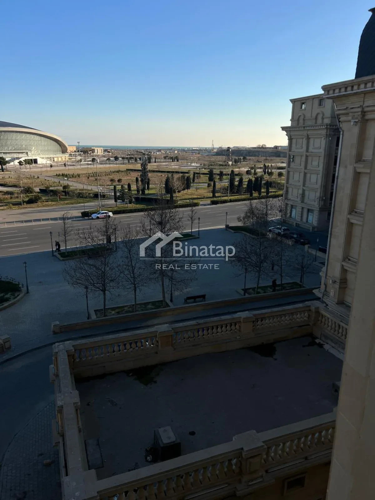 İcarəyə verilir 4 otaqlı yeni tikili 235 m², Bayıl qəs. — şəkil 2