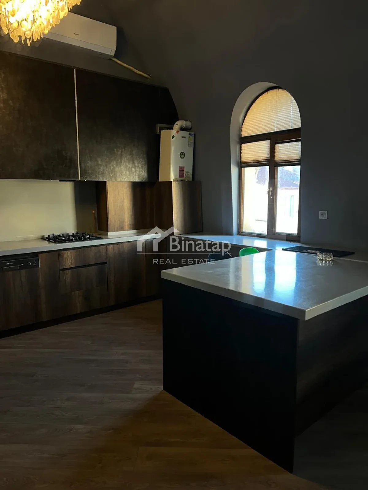 İcarəyə verilir 4 otaqlı yeni tikili 235 m², Bayıl qəs. — şəkil 11