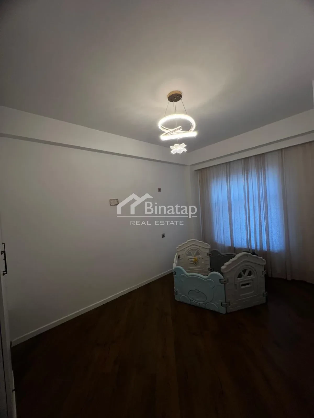 İcarəyə verilir 4 otaqlı yeni tikili 235 m², Bayıl qəs. — şəkil 10