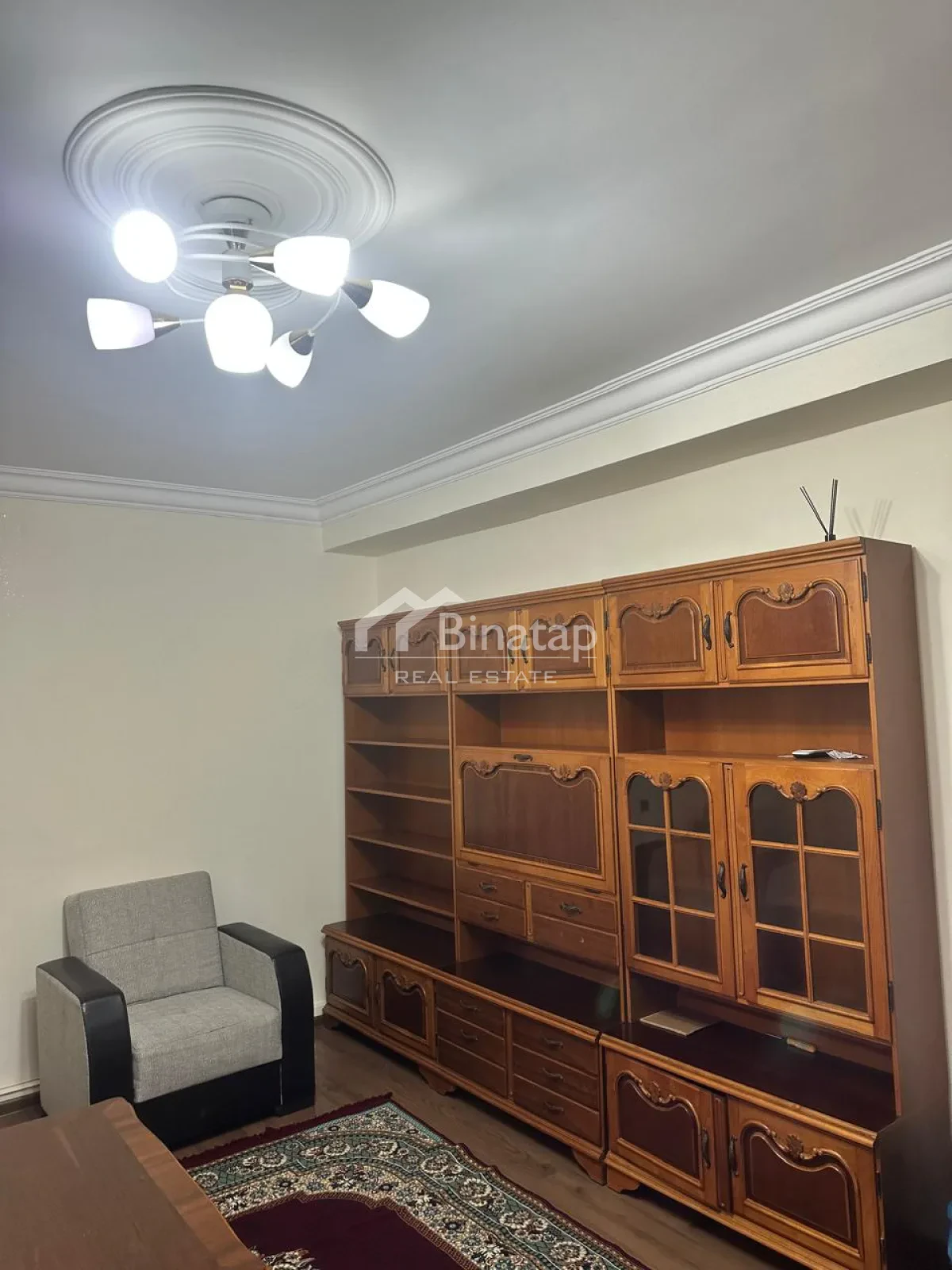 İcarəyə verilir 2 otaqlı köhnə tikili 42 m², Qara Qarayev m. — şəkil 4