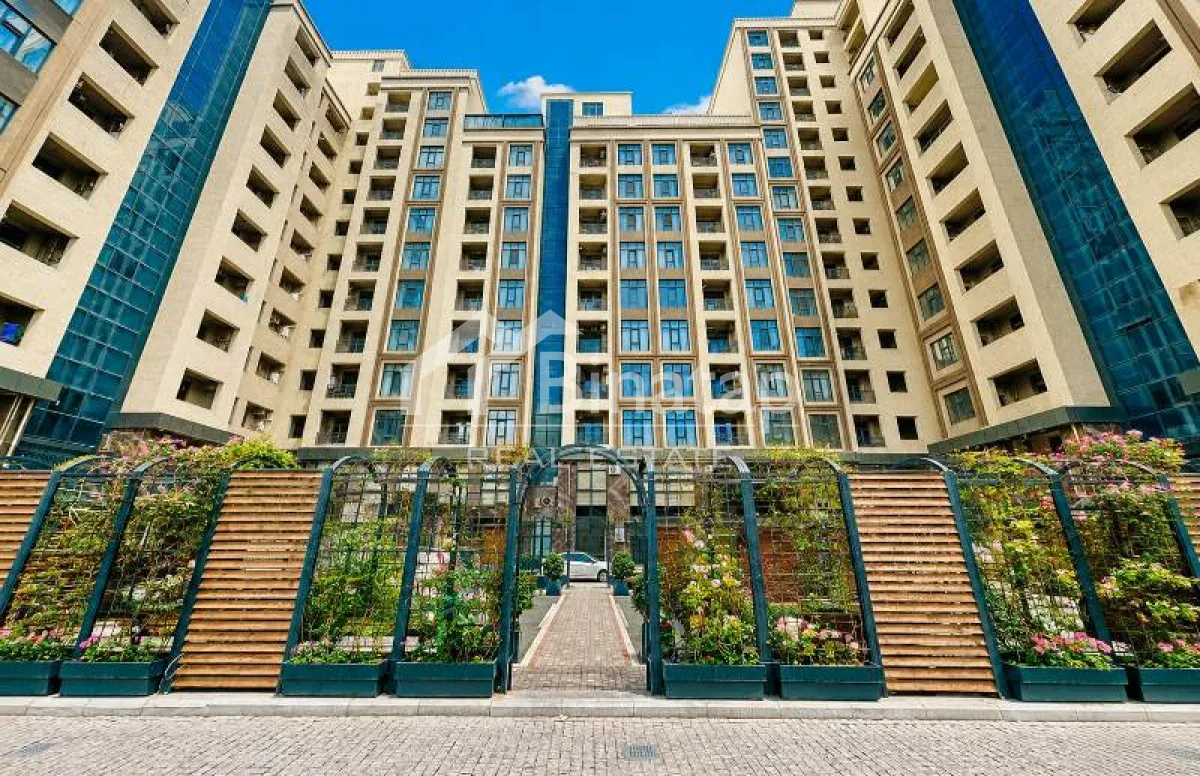 Satılır 3 otaqlı yeni tikili 120 m², Gənclik m. — şəkil 1