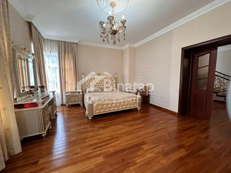 Satılır 9 otaqlı həyət evi / bağ evi 600 m², Bilgəh qəs. — şəkil 13