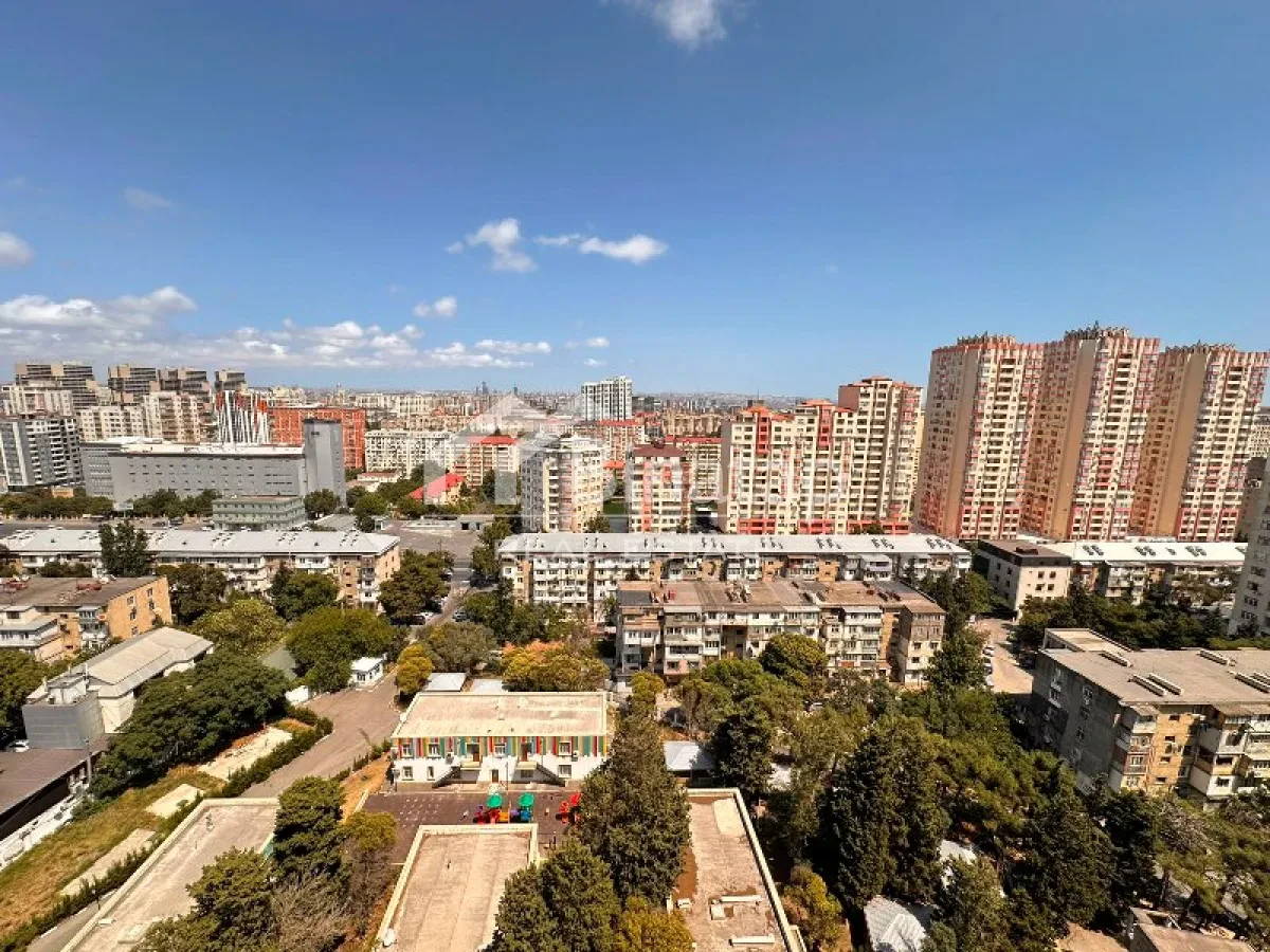 Satılır 3 otaqlı yeni tikili 100 m², İnşaatçılar m. — şəkil 13