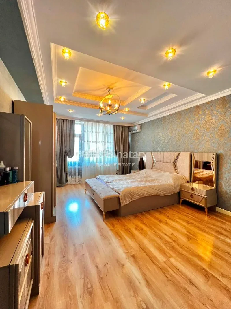 Satılır 4 otaqlı yeni tikili 263 m², Əhmədli m. — şəkil 4