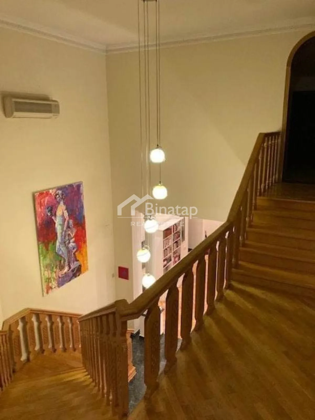 Satılır 7 otaqlı köhnə tikili 470 m², Sahil m. — şəkil 7
