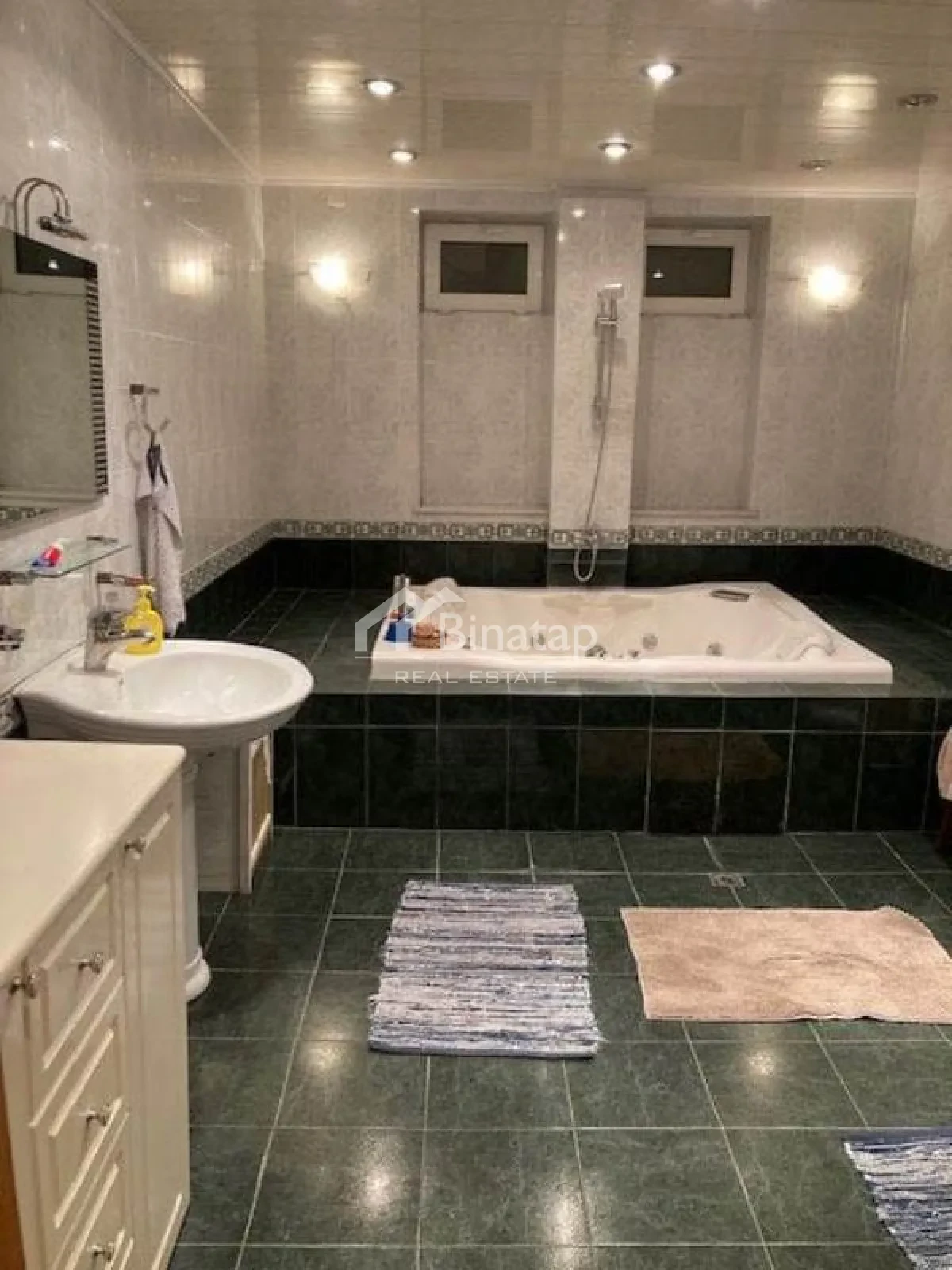 Satılır 7 otaqlı köhnə tikili 470 m², Sahil m. — şəkil 8