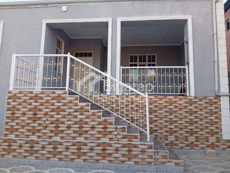 Satılır 4 otaqlı həyət evi / bağ evi 120 m², Mehdiabad qəs. — şəkil 3