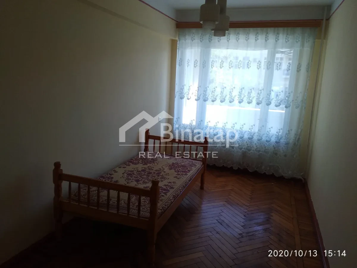 Satılır 3 otaqlı köhnə tikili 80 m², 28 May m. — şəkil 6