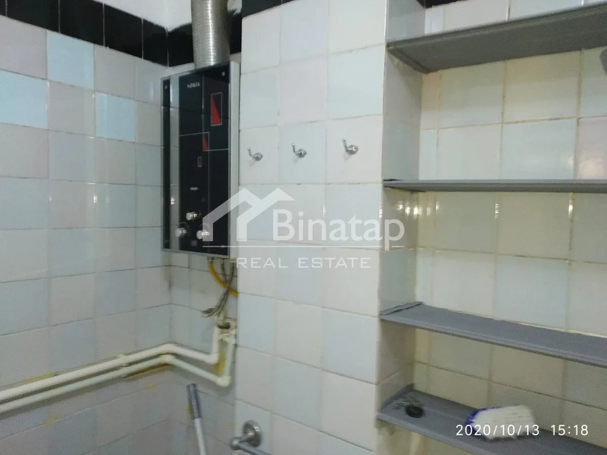 Satılır 3 otaqlı köhnə tikili 80 m², 28 May m. — şəkil 14