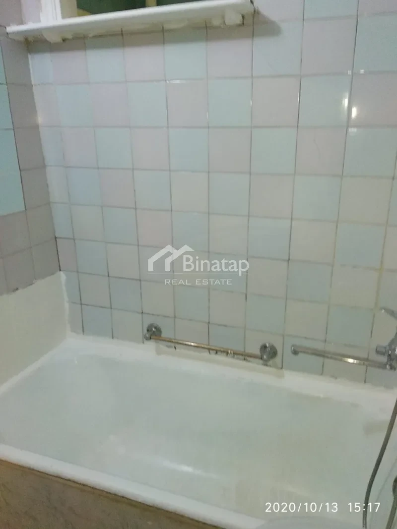 Satılır 3 otaqlı köhnə tikili 80 m², 28 May m. — şəkil 15