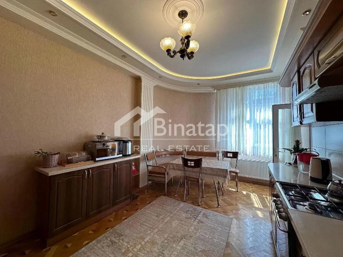 Satılır 3 otaqlı yeni tikili 140 m², İnşaatçılar m. — şəkil 13