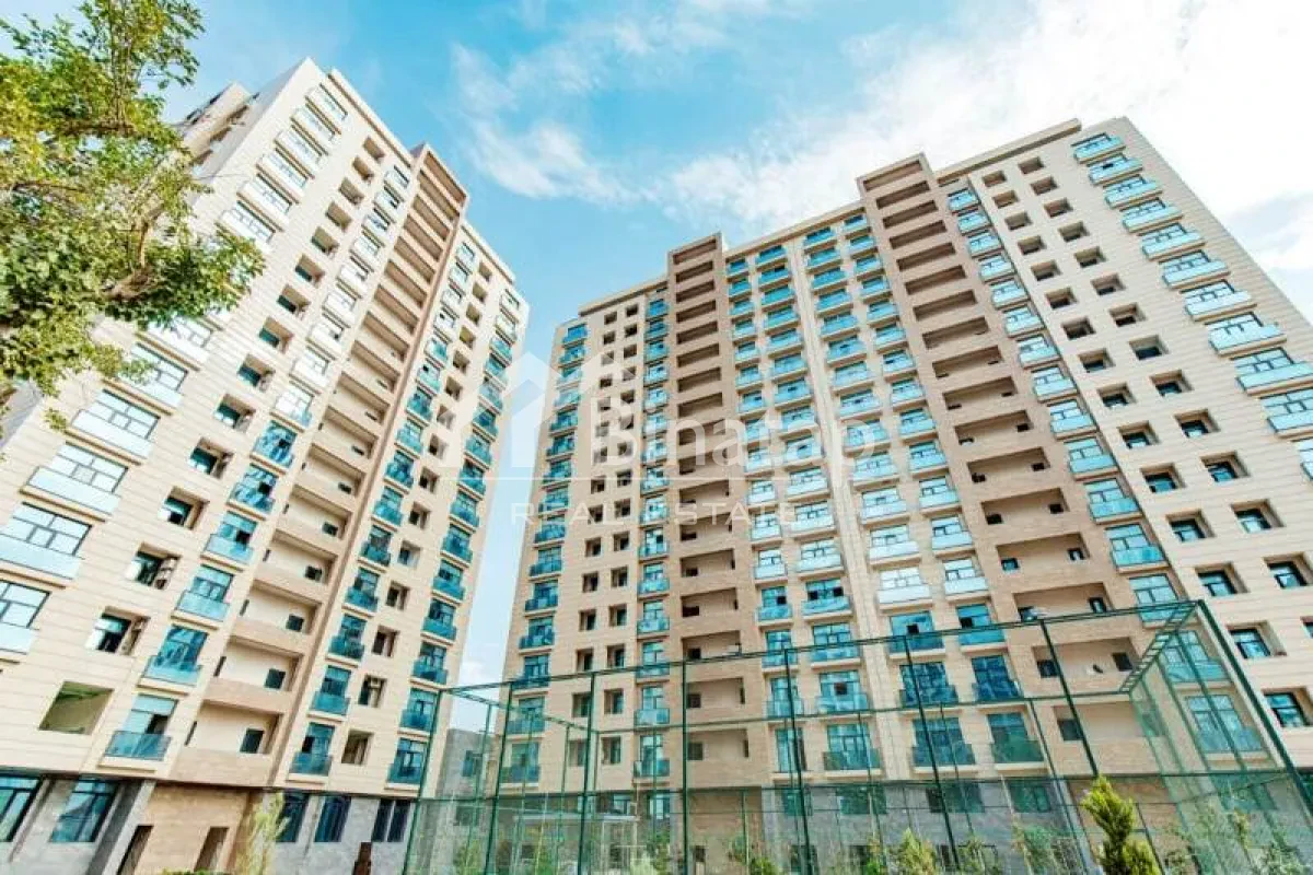 Satılır 2 otaqlı yeni tikili 67 m², 28 May m. — şəkil 2