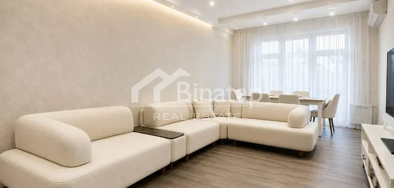 Satılır 2 otaqlı yeni tikili 67 m², 28 May m. — şəkil 3