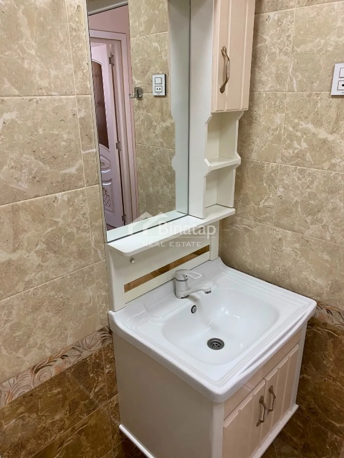 Satılır 2 otaqlı yeni tikili 53 m², 8 Noyabr m. — şəkil 11