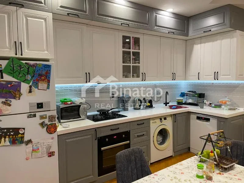 Satılır 3 otaqlı yeni tikili 135 m², İnşaatçılar m. — şəkil 15