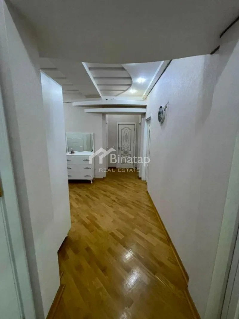 Satılır 3 otaqlı yeni tikili 135 m², İnşaatçılar m. — şəkil 16