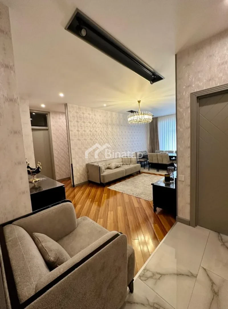 Satılır 3 otaqlı yeni tikili 107 m², 8 Noyabr m.