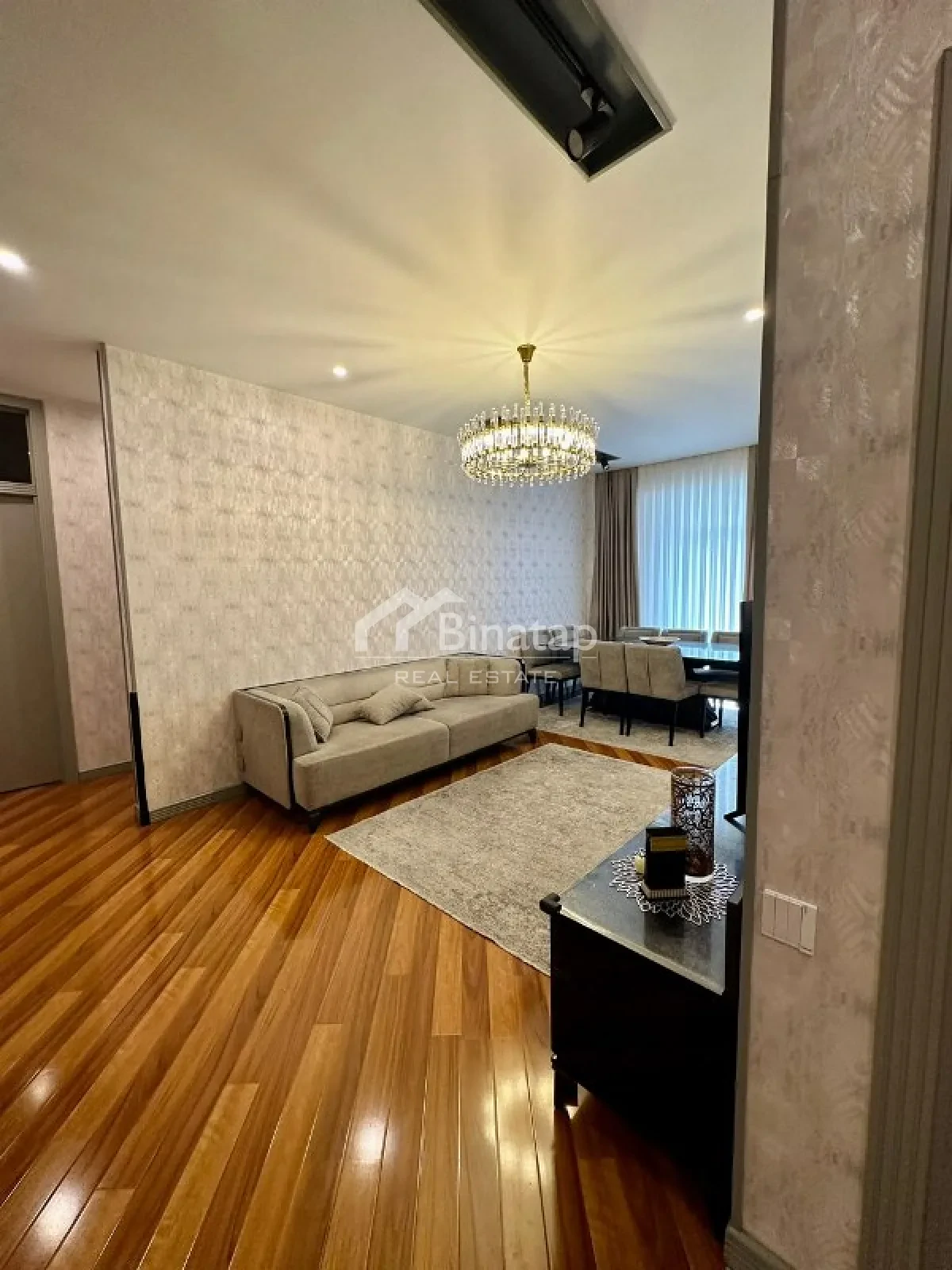 Satılır 3 otaqlı yeni tikili 107 m², 8 Noyabr m. — şəkil 2